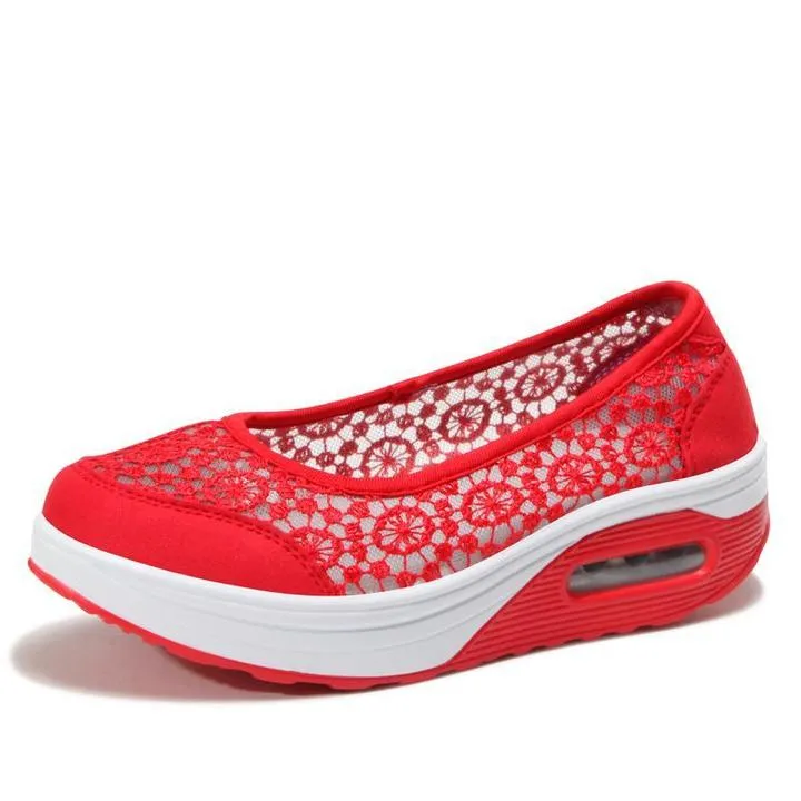 Women's Lace Breathable Slip on Platform Shoes